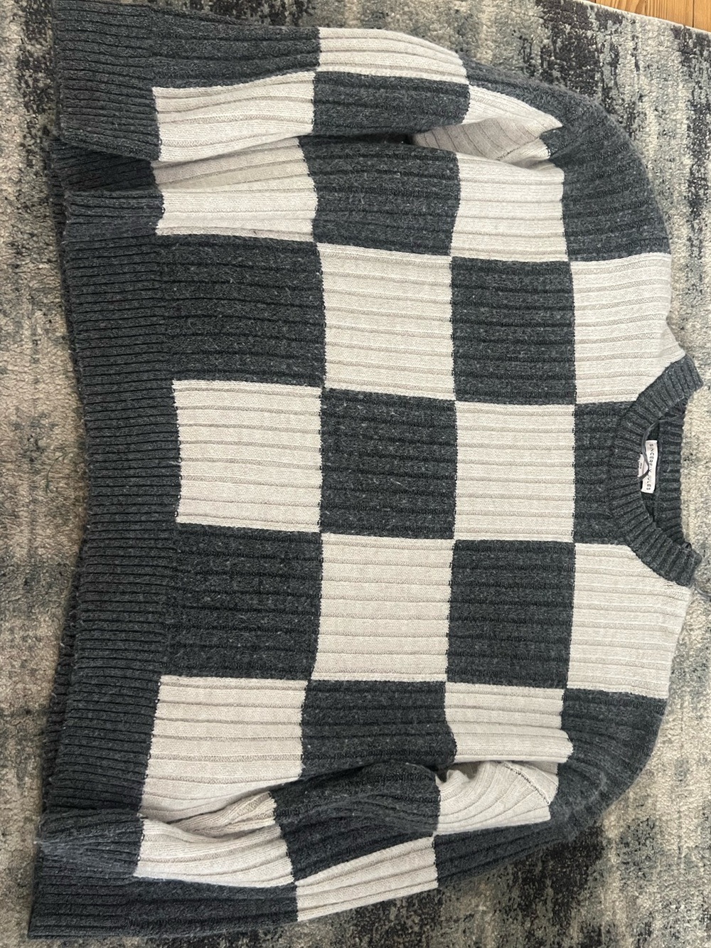 Sincerely Jules Checkerboard Ribbed Crewneck Sweater - Gray & White